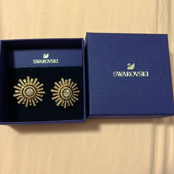 Swarovski Jewelry - Swarovski Gold Sunburst Earrings